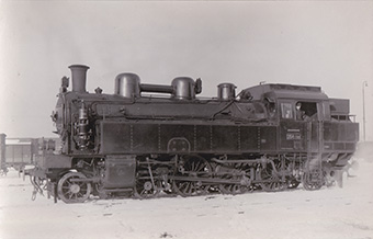 Lokomotiva 354.1189 Deutsche Reichsbahn (později DR 77.344) v Břeclavi, foto: sbírka Roman Jeschke